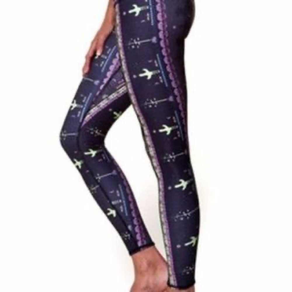 Teeki yoga pants
